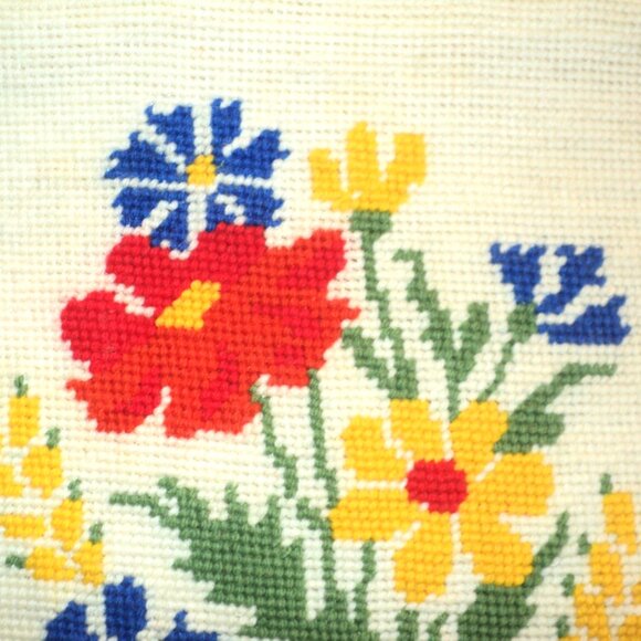 Needlepoint Picture Red, Blue & Yellow Flowers 12.25" High x 9" Wide Vintage - Picture 2 of 3